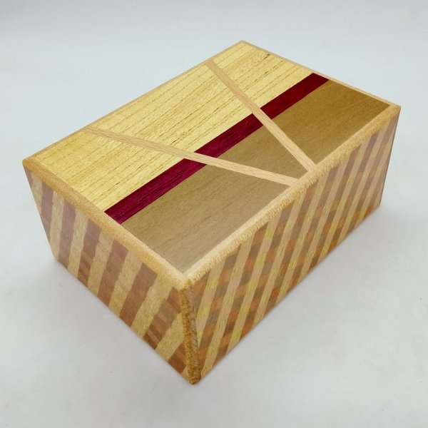 Photo1: Double Compartment 7+7 steps Natural wood (Line) 4 sun Japanese puzzle box Himitsu-bako (1)