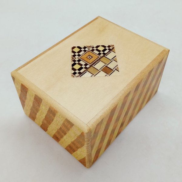 Photo1: 12 steps One-point Yosegi/Ichimatsu 3 sun Japanese puzzle box Himitsu-bako (1)