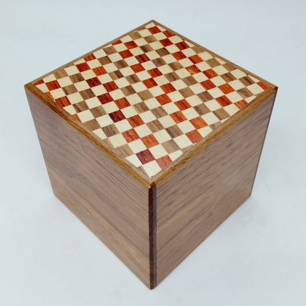 Photo1: 18 steps Ichimatsu/Walnut wood 3 sun Cube Japanese puzzle box Himitsu-bako (1)